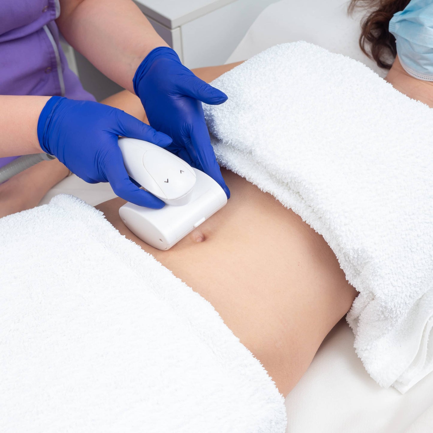 Tratament de remodelare corporală și reducere celulită cu BodyShape (cumpără 6 ședințe și primești 2 cadou)