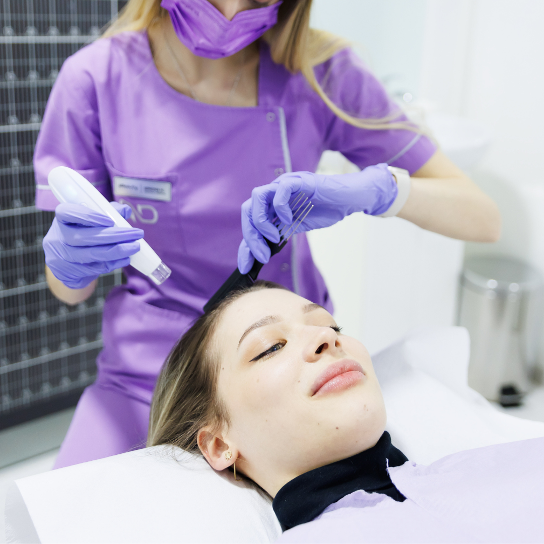 Tratament Alopecie Prostemics AAPE H – Regenerare Păr cu Exozomi și Tehnologie SkinTera