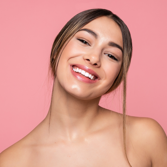 Volumetrie Facială cu Acid Hialuronic Amalian pentru Contur Armonios, Fără Chirurgie